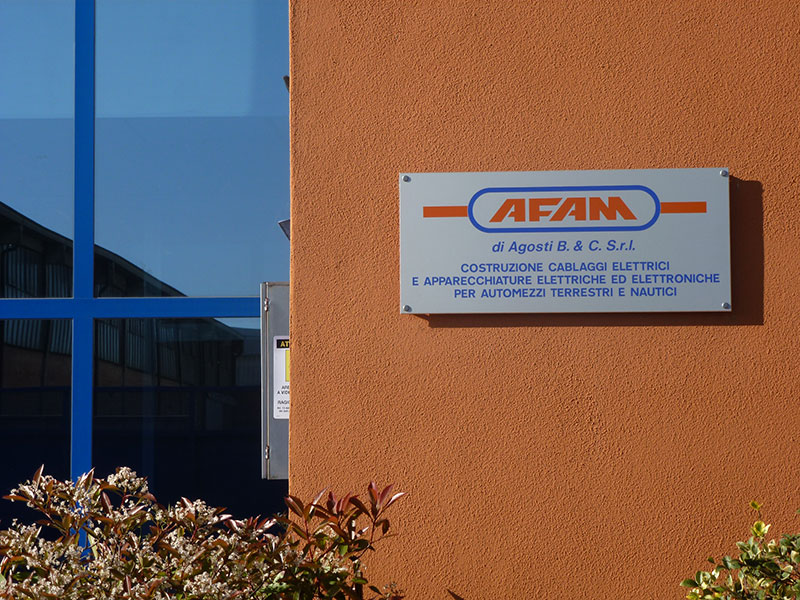 afam-piacenza-sviluppo-produzione-cablaggi-elettrici-apparecchiature-elettroniche-sistemi-completi